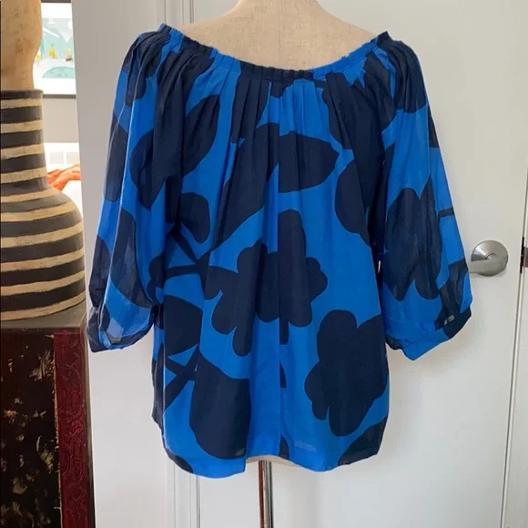 NWOT!! MICHAEL Michael Kors Blouse - Picture 3 of 5